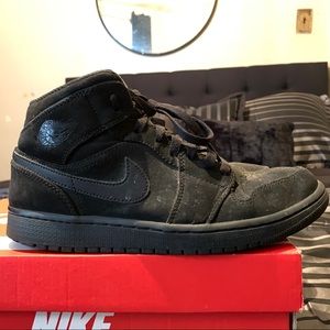 Men’s Size 8.5 Air Jordan 1 Mid All Black